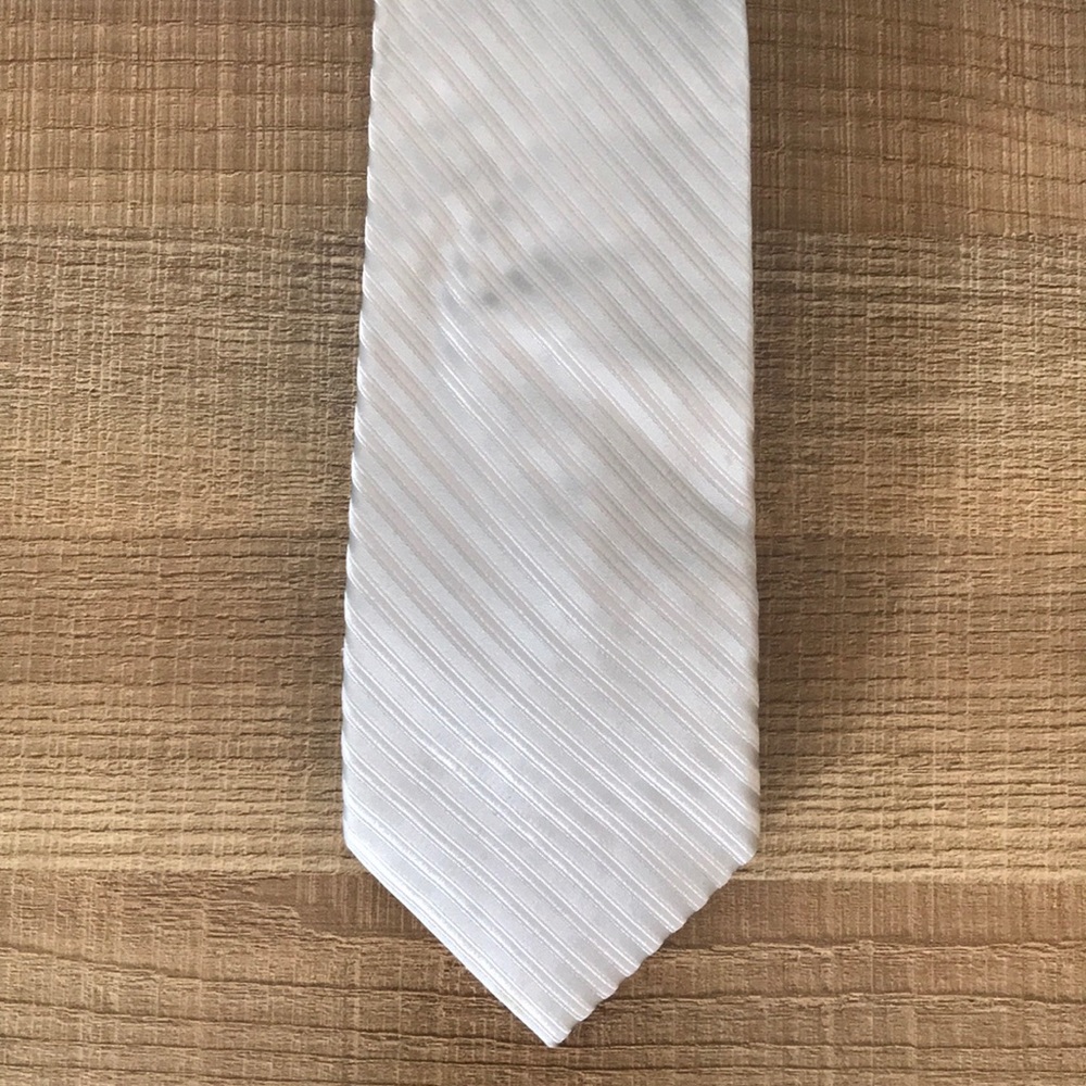 Bruno Piatelli 100% Silk Tie